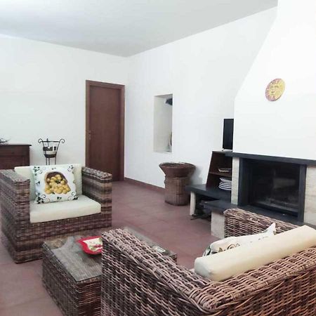 Peri Peri Etna Guest House Montargano Exterior photo