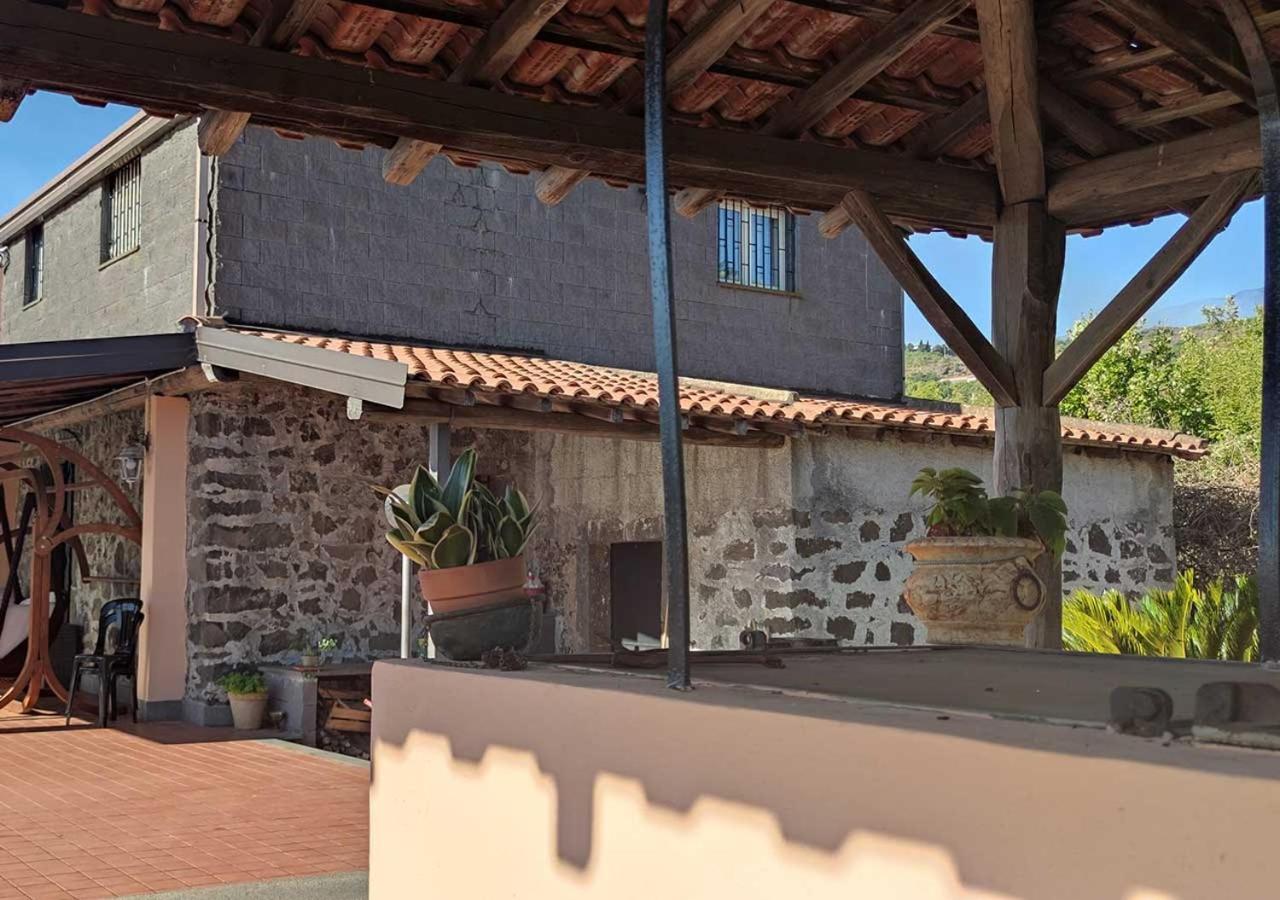 Peri Peri Etna Guest House Montargano Exterior photo